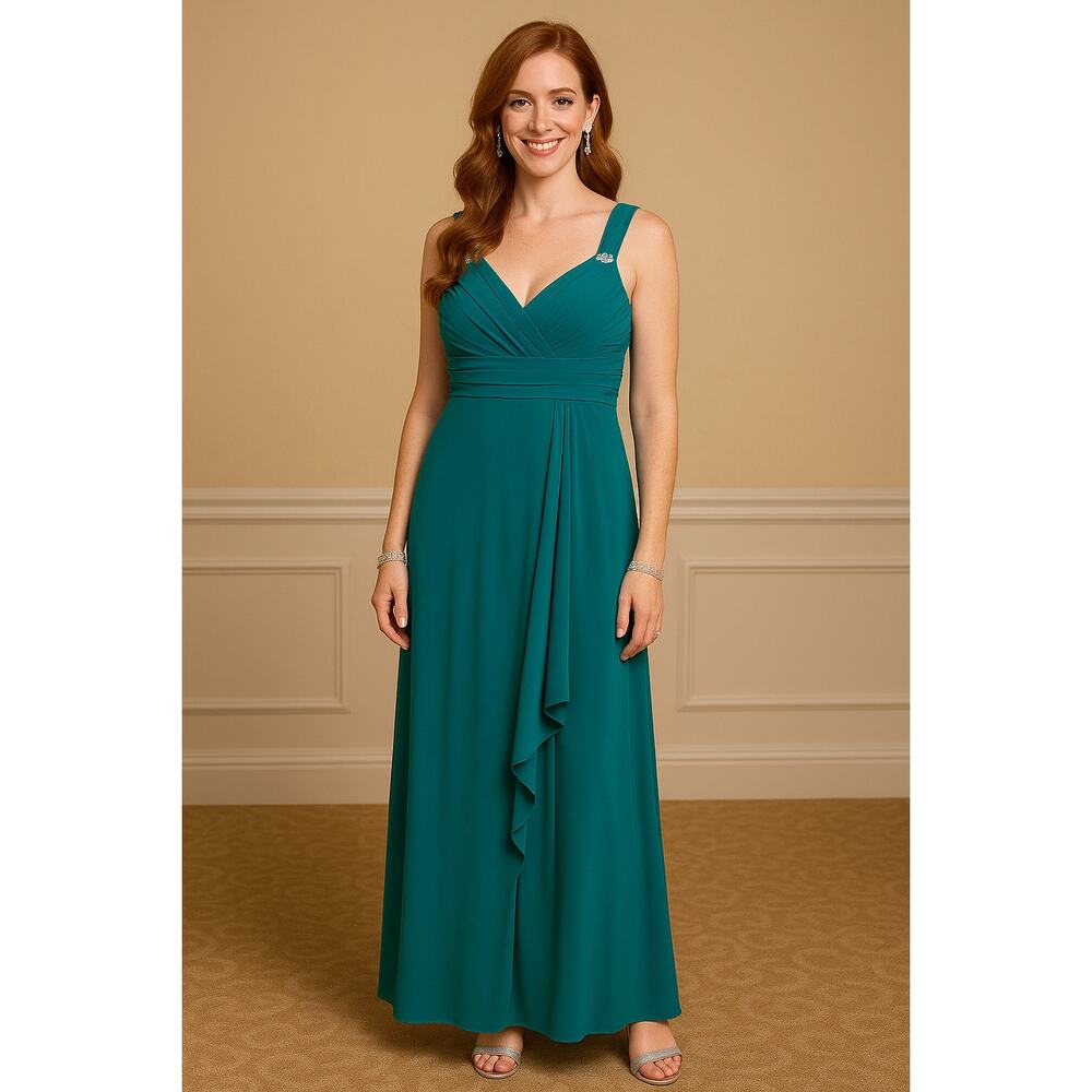Beautiful Teal Plus Formal Evening Gown - Size 20W
